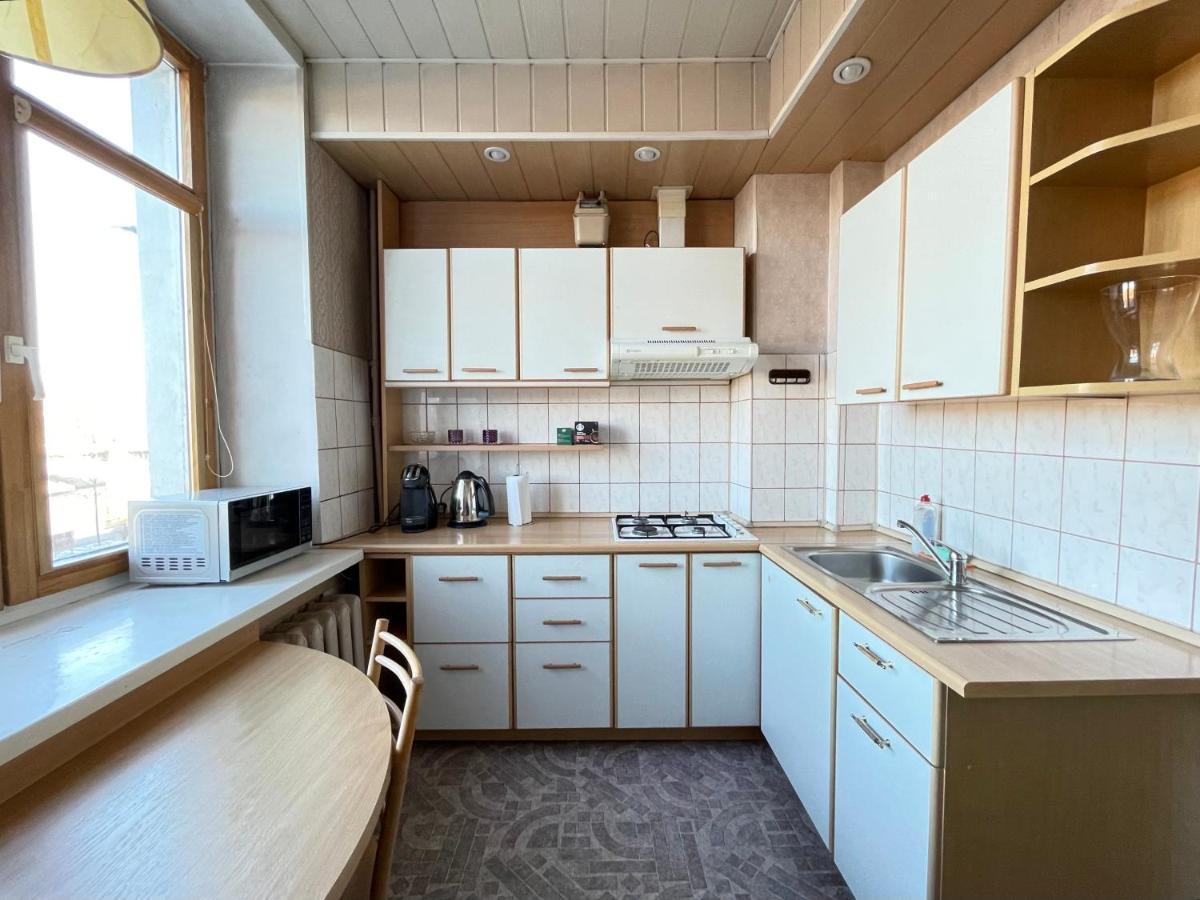A Cozy Apartment With A Wonderful View Of The River In The Old Town Of فيلنيوس المظهر الخارجي الصورة