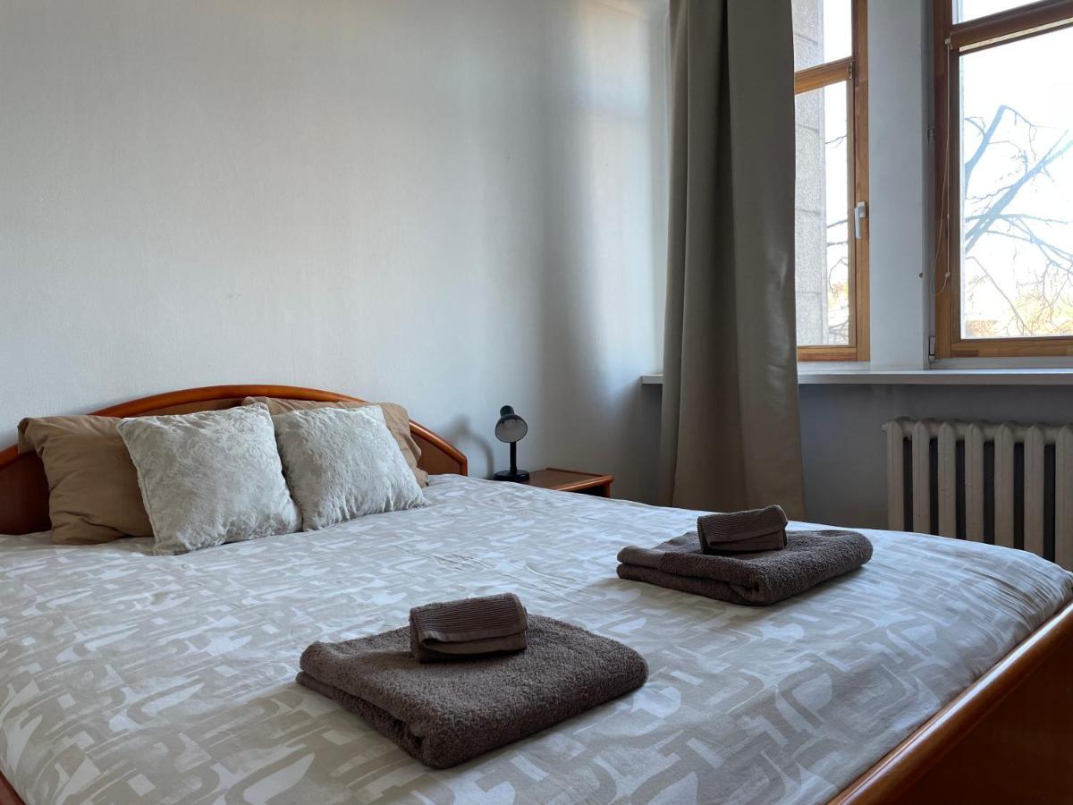 A Cozy Apartment With A Wonderful View Of The River In The Old Town Of فيلنيوس المظهر الخارجي الصورة